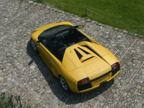 Lamborgini Murcielago Roadster-silnik V12,pojemnoć 6192 cm2,580 KM