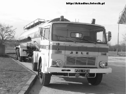 ciężki samochód gaśniczy JELCZ C 317 GCBM 18/8 oferowany do sprzedaży przez OSP Książ Wielkopolski
---------
fot- OSP Ksiąz Wielkopolski