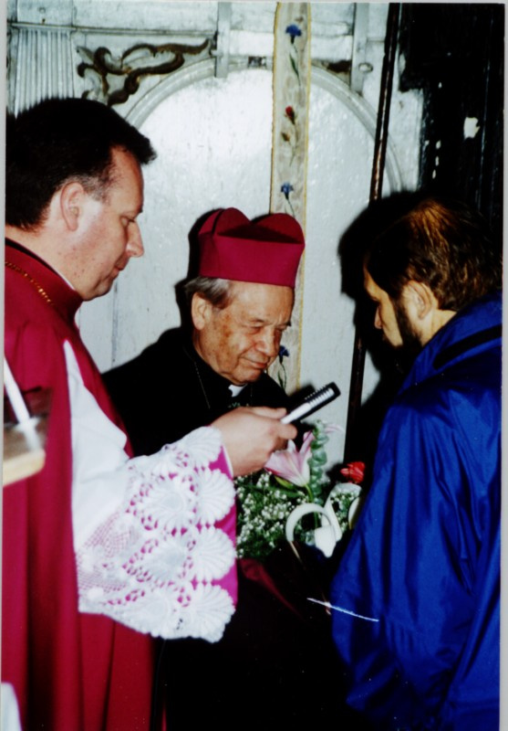 Podziekowanie dla Biskupa Waclawa Swierzawskiego za błogoslawienstwo na droge do Rzymu #KlasztorRytwiany