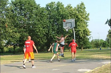 Koszykówka - 28.06.2006 #koszykówka #kosz #Puławy #WólkaProfecka #spartakiada #Azoty #turniej