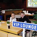 VIP-y obserwujš startujšcych.