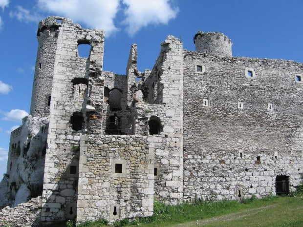 Podzamcze (Ogrodzieniec) - 02.07.2006 r.